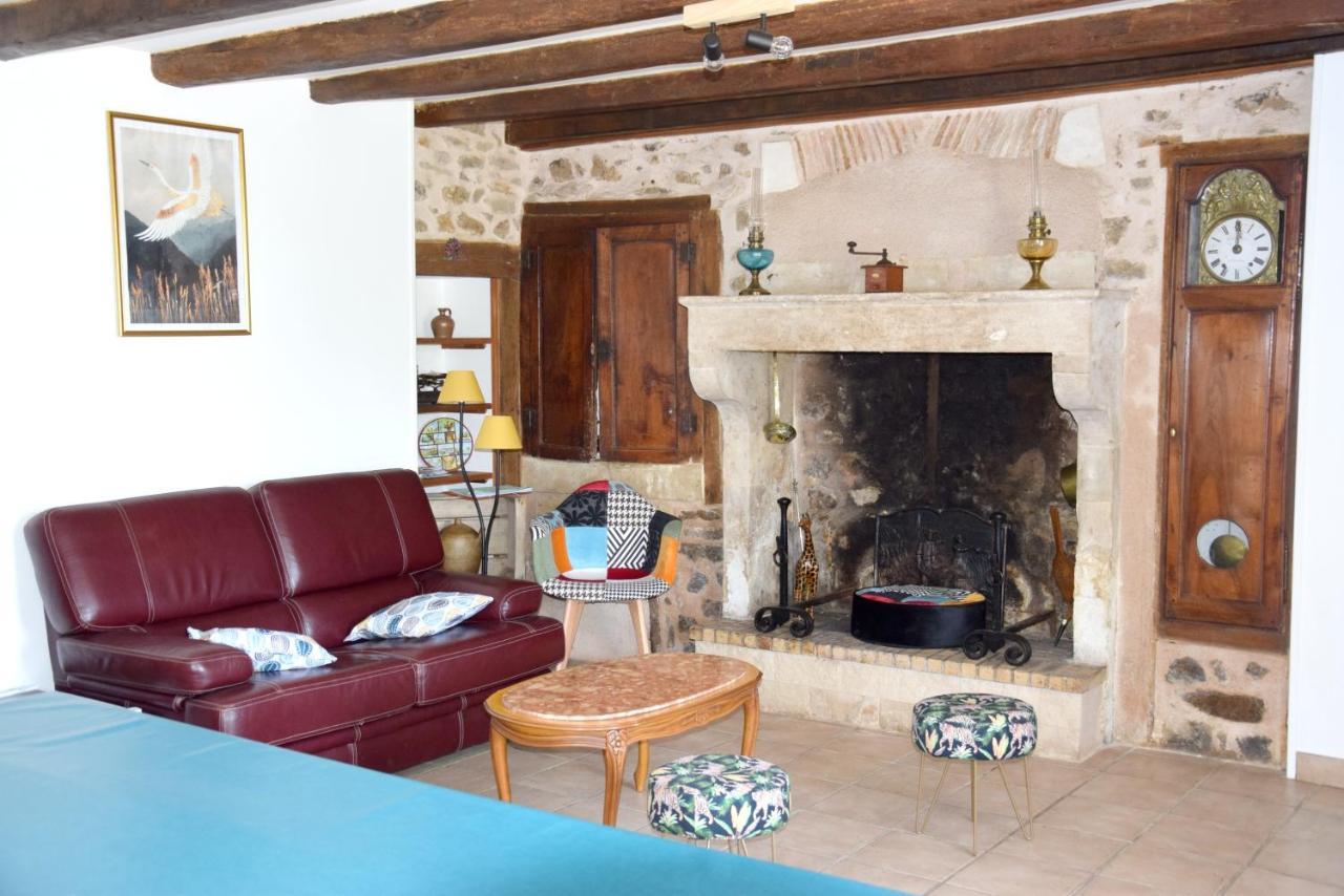 Maison Charismatique A Saint-Germier Avec Jardin Cloture. Экстерьер фото